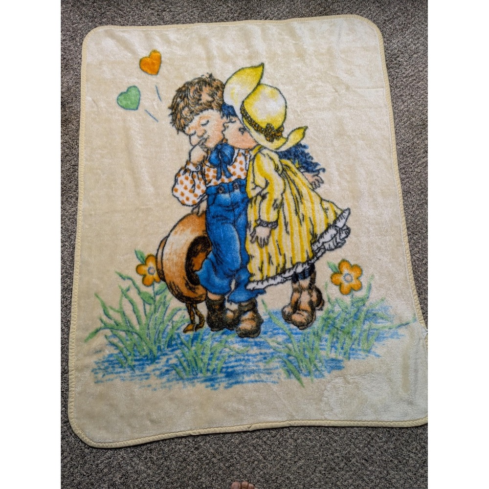 Vintage Sunbonnet Sue Overall Sam Baby Blanket Crib Throw Boy Girl Kissing